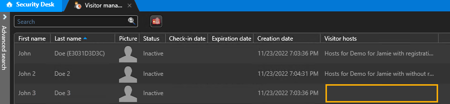 Visitor management task in Security Desk, with empty visitor hosts field highlighted.