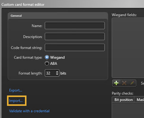 Cuadro de diálogo personalizado del editor de formato de tarjeta en Config Tool que muestra los ajustes predeterminados para el formato de tarjeta personalizado.