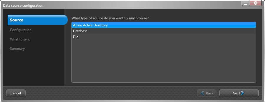 Cuadro de diálogo de configuración de la fuente de datos en ClearID One Identity Synchronization Tool que muestra la página de configuración de fuente con el Active Directory de Azure seleccionado.