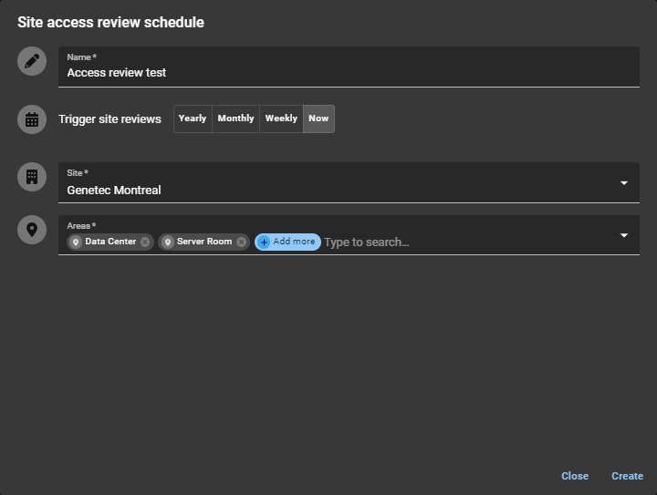 Cuadro de diálogo de horario de revisión de acceso al sitio en ClearID que muestra un ejemplo de un horario en el que el centro de datos y la sala de servidores están programados para ahora.