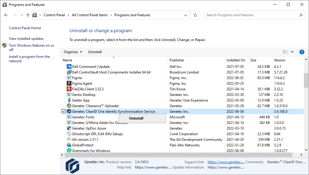 Página de programas y características en el Panel de control de Windows con ClearID One Identity Synchronization Tool resaltada y lista para ser desinstalada.