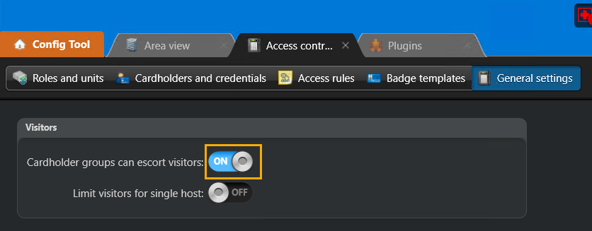 Tâche Contrôle d’accès dans Config Tool affichant la section Paramètres généraux, dans laquelle l’option Groupes de titulaires de cartes est activée.