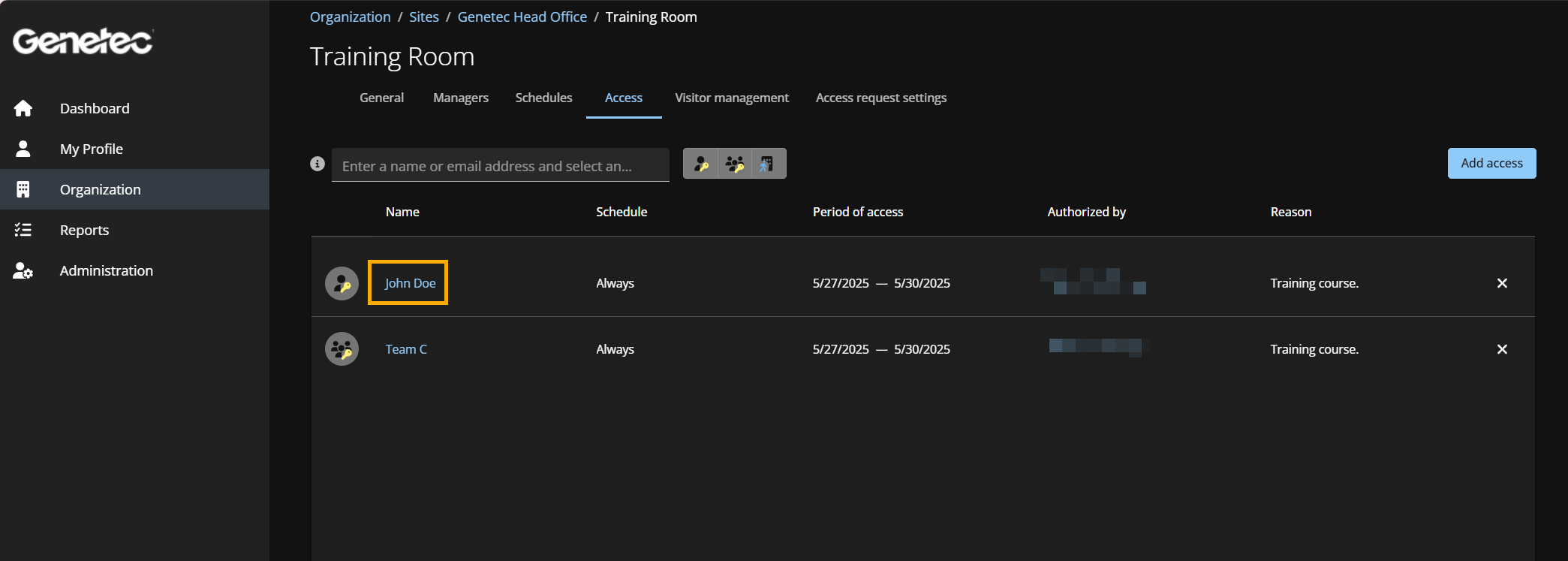 Página de acceso a áreas en ClearID que muestra un usuario con acceso a la Sala de Entrenamiento.