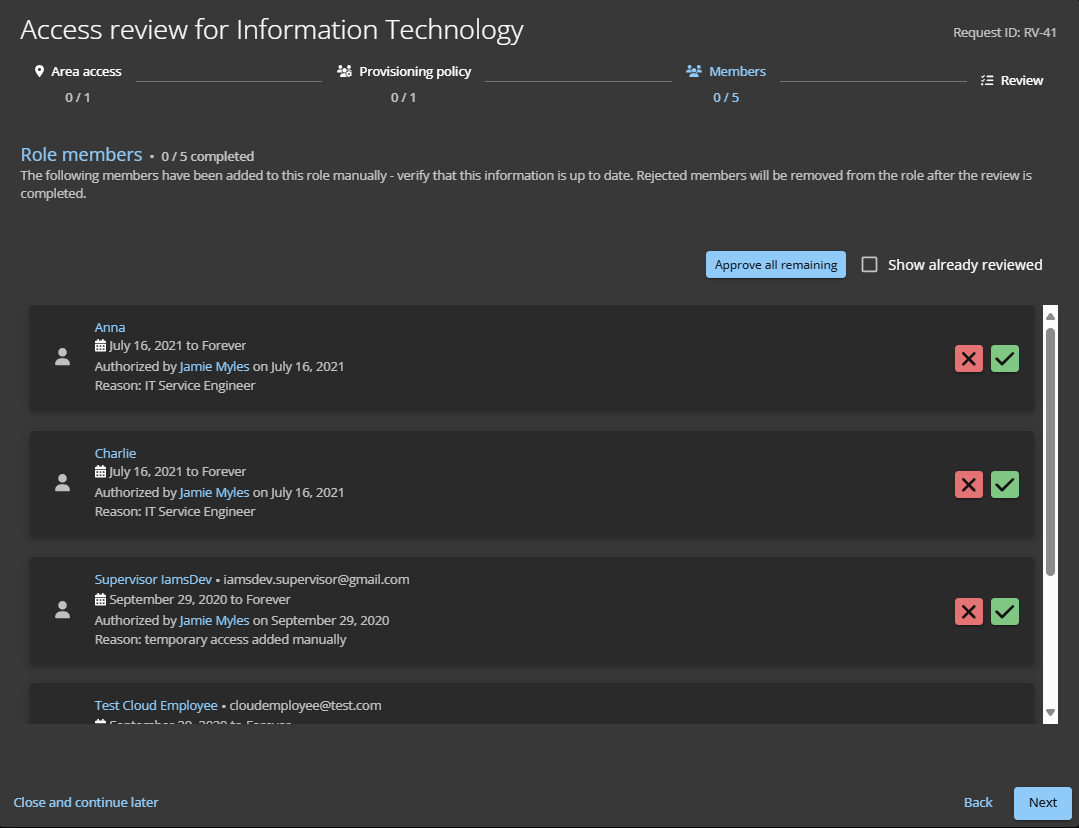 Sección de miembros de una revisión de acceso a la función en ClearID.
